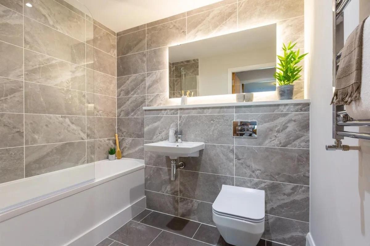 Luxury Spacious Central Apartment By Blu Atlantic Dublin Exterior photo